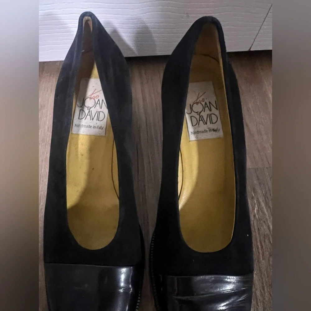Women's Joan & David Black Suede/Patent Leather Pumps